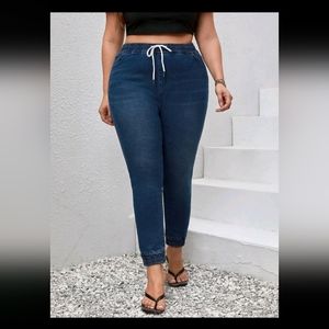 Drawstring Waist Skinny Joggers